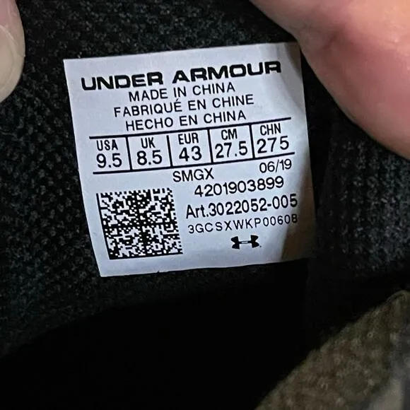 Under Armour Lockdown 4 Men's Sneakers Size 9.5 Black with White Shoes