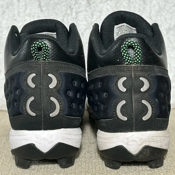 Under Armour Mens Black Harper Mid RM Baseball Softball Cleats Shoes SZ US 10.5