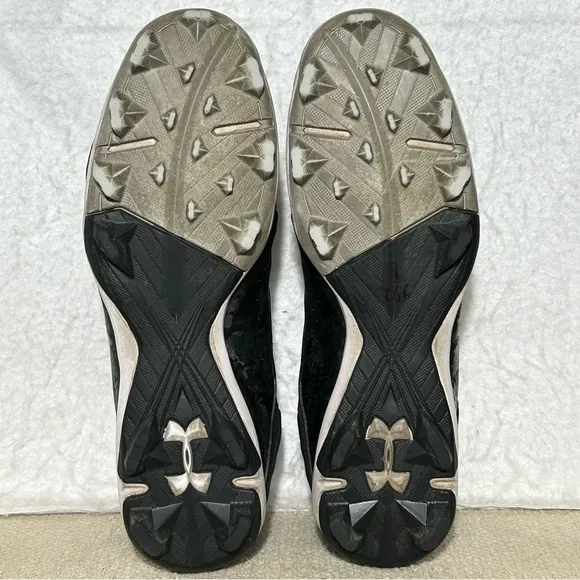 Under Armour Mens Black Harper Mid RM Baseball Softball Cleats Shoes SZ US 10.5