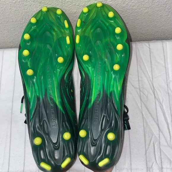 Under Armour Men's Spotlight Lux MC Le Mid Football Cleats - Black &amp; Green -SZ11