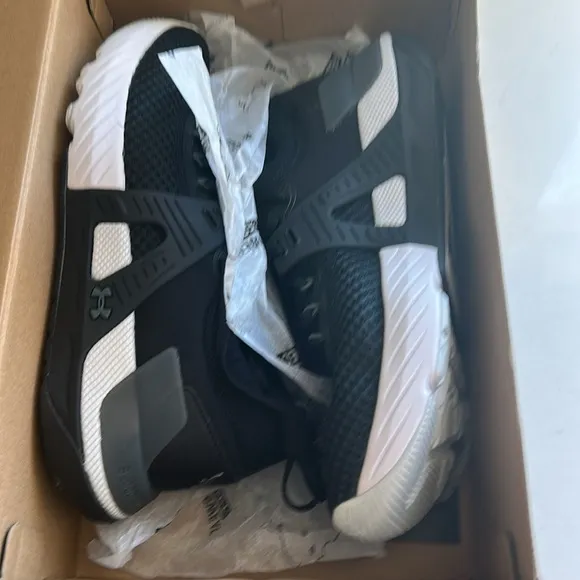 UNDER ARMOUR Men's UA Project Rock 4 Training Shoes, Black, Size 9.5, NWT