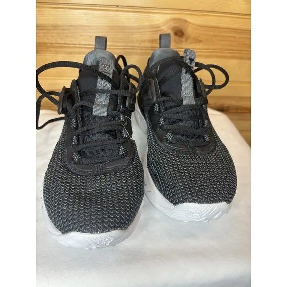 Under Armour Project Rock 5 Training Shoes Size 7 Black &amp; White Athletic Gym NEW