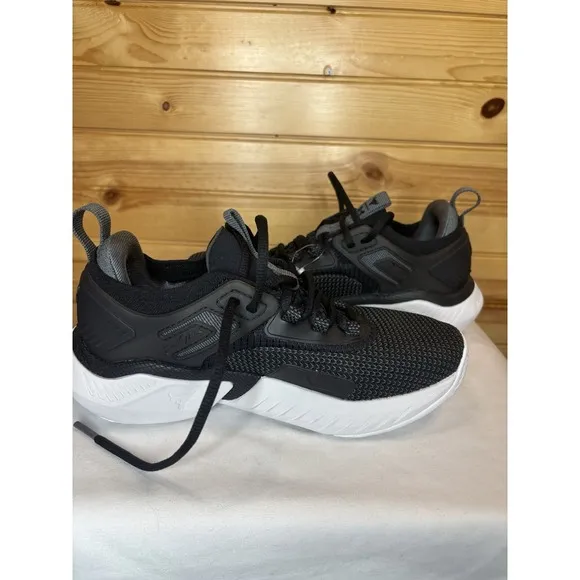 Under Armour Project Rock 5 Training Shoes Size 7 Black &amp; White Athletic Gym NEW