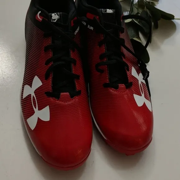 Under Armour Red Cleats Shoes Size 10