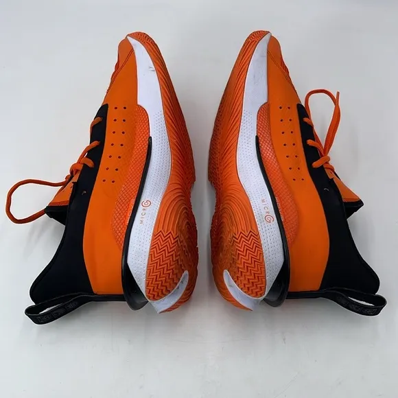 Under Armour Steph Curry Tennis Shoes