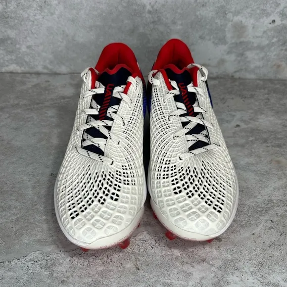 Under Armour Women's Glyde 2.0 MT USA TPU Softball Cleats Sz 7.5