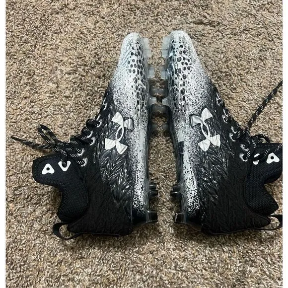 Under Armour, women's UA W Spotlight Clone 4.0 MC shoes