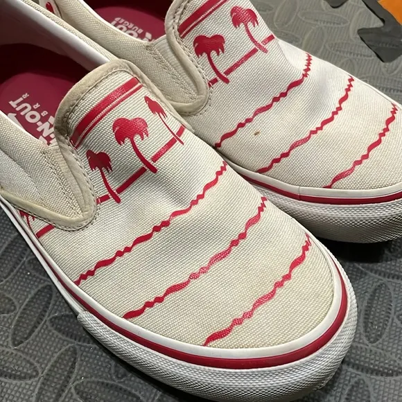 Vans bundle with In-n-out sneakers