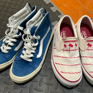 Vans bundle with In-n-out sneakers