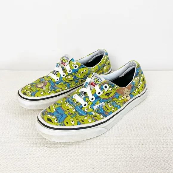 VANS Era Toy Story Aliens Shoes Disney Pixar Glow in the Dark Womens size 6