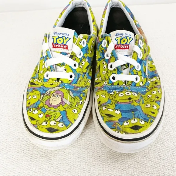 VANS Era Toy Story Aliens Shoes Disney Pixar Glow in the Dark Womens size 6