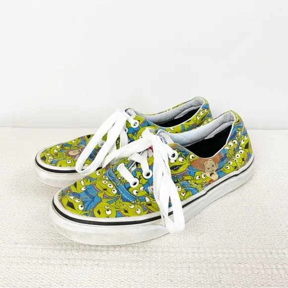 VANS Era Toy Story Aliens Shoes Disney Pixar Glow in the Dark Womens size 6