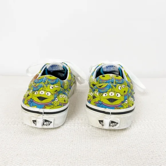 VANS Era Toy Story Aliens Shoes Disney Pixar Glow in the Dark Womens size 6