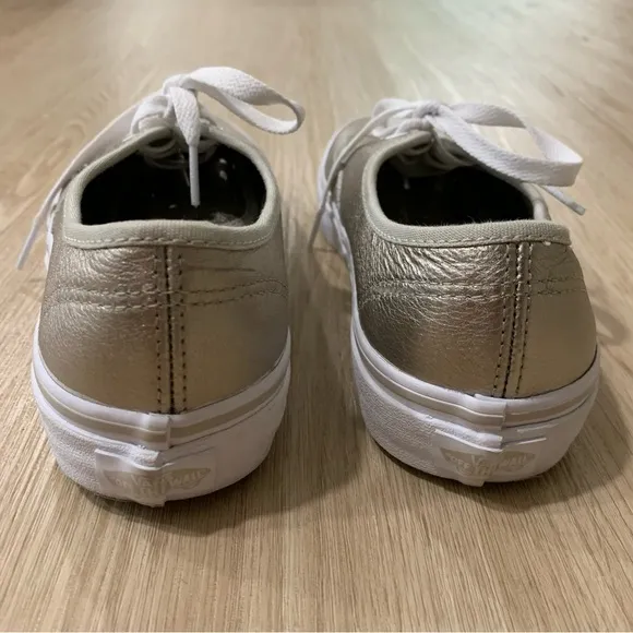 Vans leather metallic pewter tennis shoes