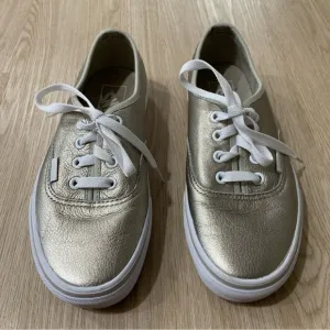 Vans leather metallic pewter tennis shoes