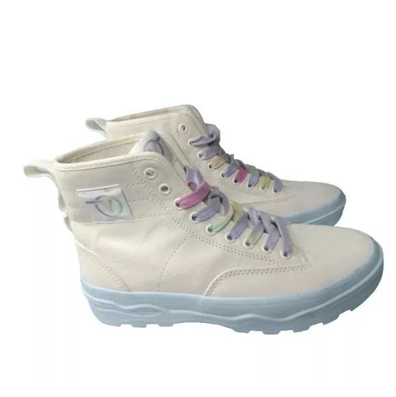 Vans Pop Sentry WC Marshmallow  Woman's Size 8.5 High Top Sneakers Features