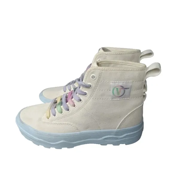 Vans Pop Sentry WC Marshmallow  Woman's Size 8.5 High Top Sneakers Features