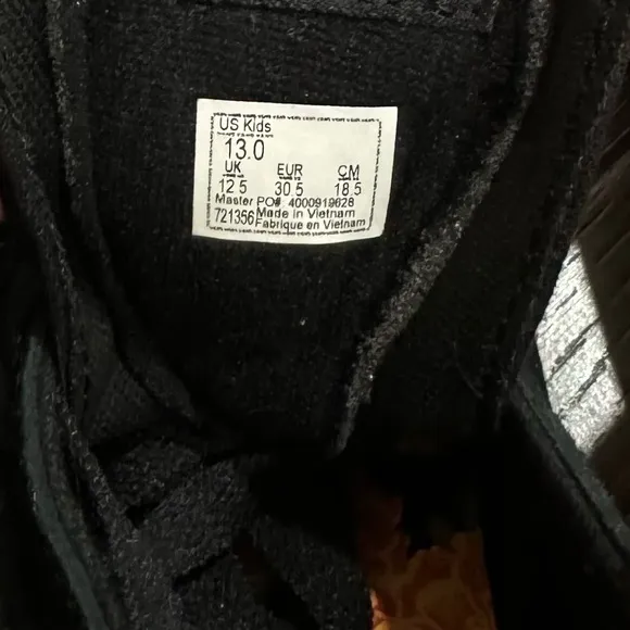 Vans Sk8-Hi Dia de Vans (Black/Multi) High Top Sneaker Size 13 Kids