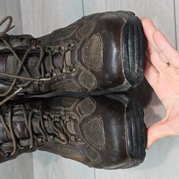 Vasque Mens 7466M Leather High Top Boots sneakers shoes sz 14M