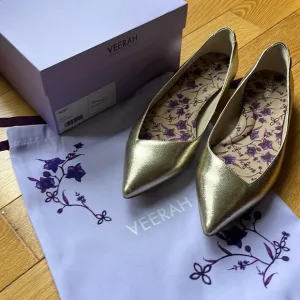 Veerah Vicki Flats, Gold Rush, size 8.5 (vegan luxury shoes)