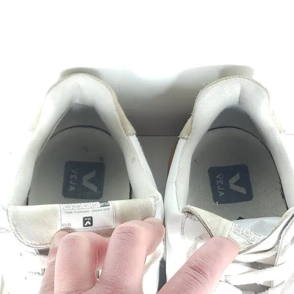 Veja Men's V-12 US 8 White Natural Leather Lace Up Low Top Sneakers Shoes