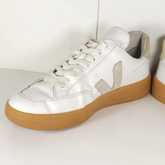 Veja Men's V-12 US 8 White Natural Leather Lace Up Low Top Sneakers Shoes