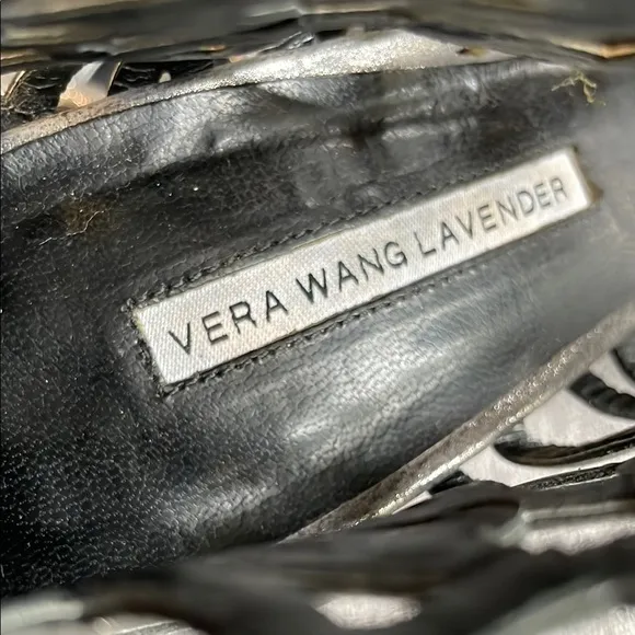Vera Wang Lavender Label Black Heeled Shoes