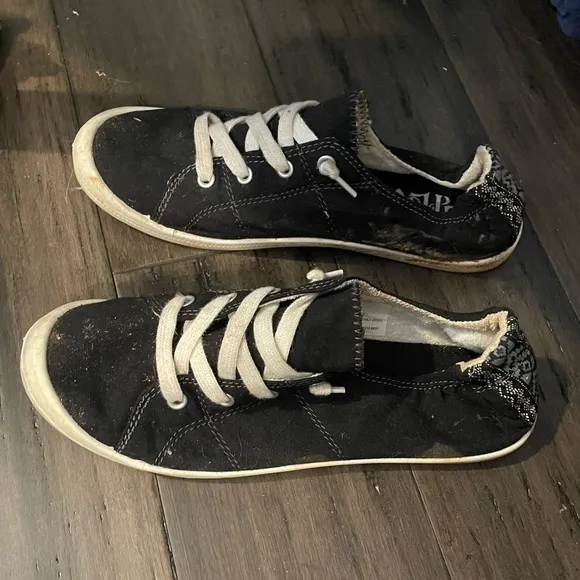 Very Used Tennis Shoes