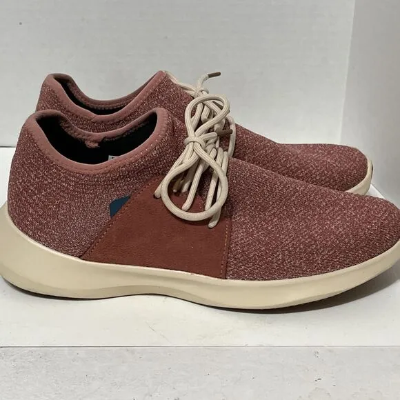 Vessi | Everyday Classic Cherry Red on Off White low-top sneakers | Women’s 10