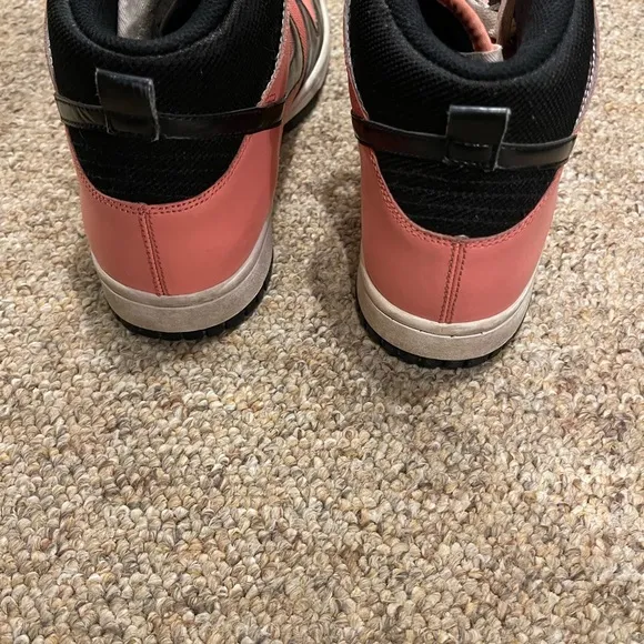 Vintage 2008 Nike‎ Dunk High Bright Peach Black Shoes.