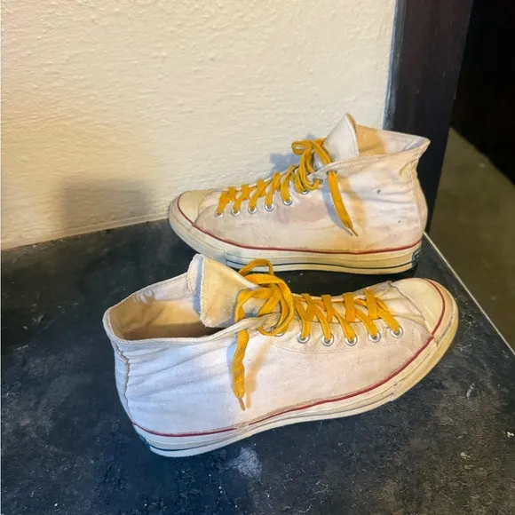 Vintage Converse Chuck Taylor High-Top BB Shoes 11 with Yellow Laces