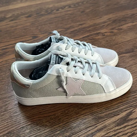 Vintage Havana Sneakers