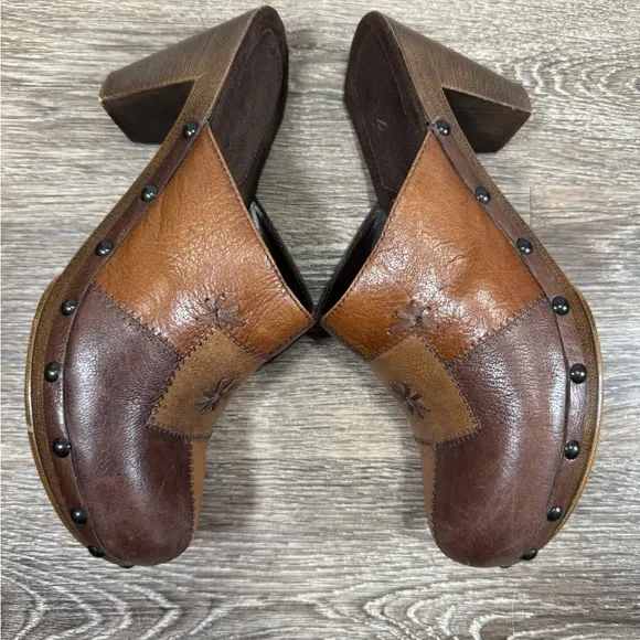VTG 80s Women Brown Leather Patchwork Stitch Hipster Metal Studs Chunky Clogs 9M