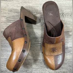 VTG 80s Women Brown Leather Patchwork Stitch Hipster Metal Studs Chunky Clogs 9M