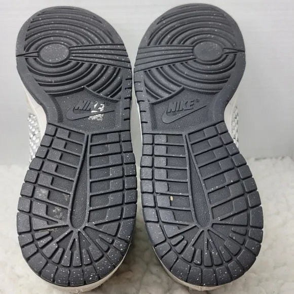Vtg Nike Dunk Mens Size 10High Top Premium Suede Woven Grey Silver 317891-007