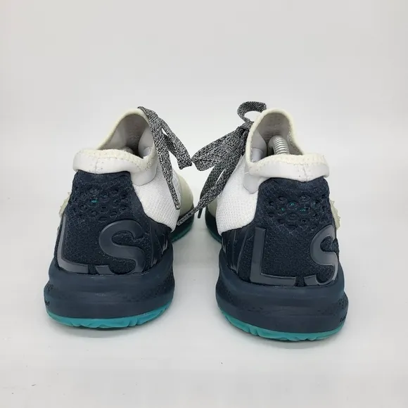 Wilson Kaos Tennis Women's Shoes Size 6