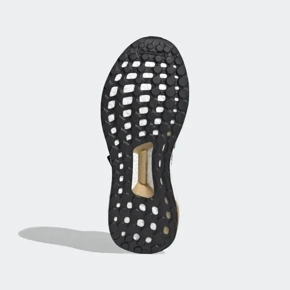 WOMEN'S Adidas Ultraboost X x Stella McCartney Black White shoes FZ3032