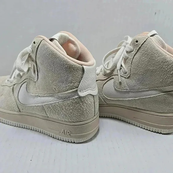 Womens Size 8 Nike Air Force 1 High Top Suede Sculpt Sail Phantom Sesame Shoes