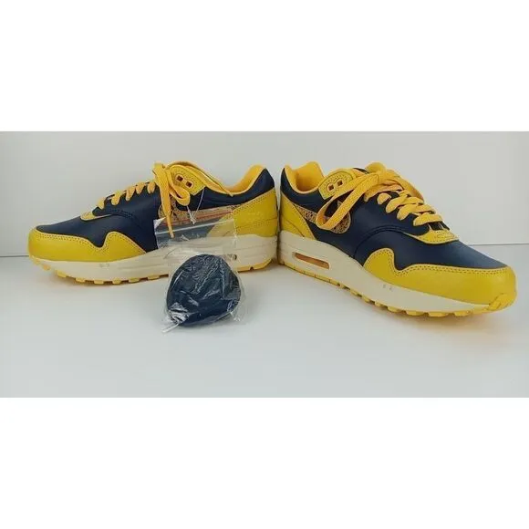 WOMENS NIKE AIR MAX 1 PREMIUM_NAVY/VARSITY MAIZE-NATURAL FJ5479-410 (6.5)