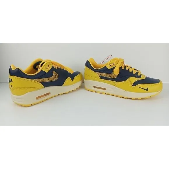 WOMENS NIKE AIR MAX 1 PREMIUM_NAVY/VARSITY MAIZE-NATURAL FJ5479-410 (6.5)