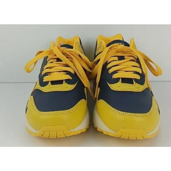 WOMENS NIKE AIR MAX 1 PREMIUM_NAVY/VARSITY MAIZE-NATURAL FJ5479-410 (6.5)