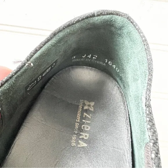 Ziera Size 42 Black Mary Jane Comfort Shoes
