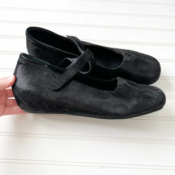 Ziera Size 42 Black Mary Jane Comfort Shoes