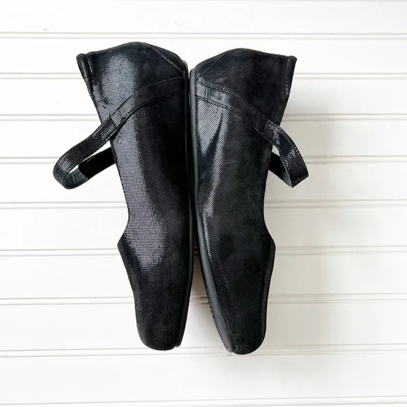 Ziera Size 42 Black Mary Jane Comfort Shoes